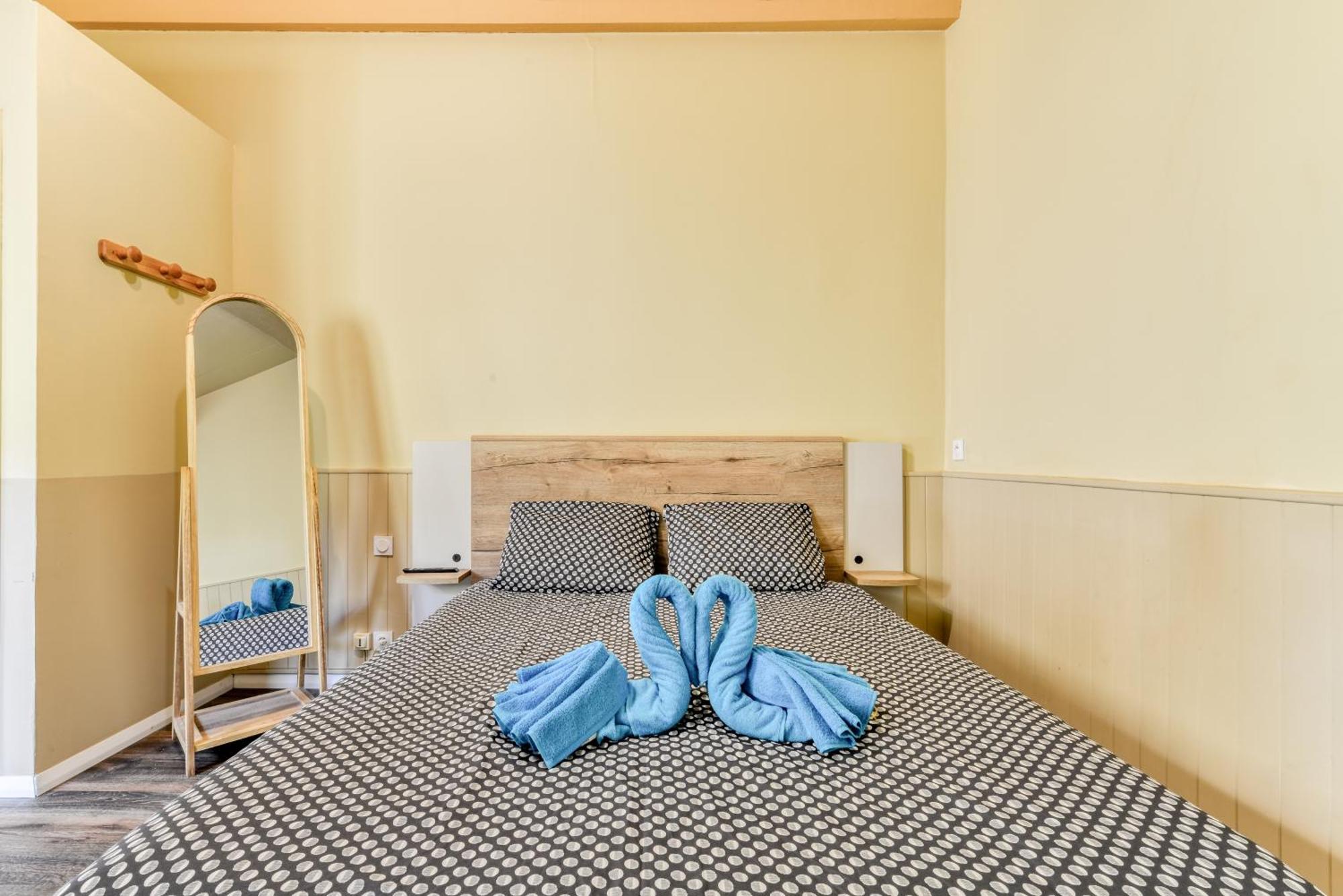 Cote Palais Avec Climatisation - Fibre & Netflix - Spacieux En Rez-De-Chaussee 카르카손 외부 사진